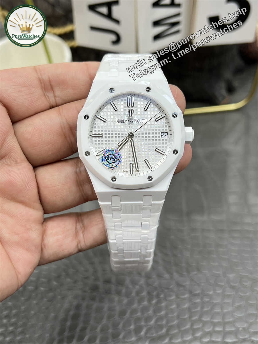 Audemars Piguet 15500 Replica White Ceramic Mod by APS Factory – Full Custom Edition Review (2025)