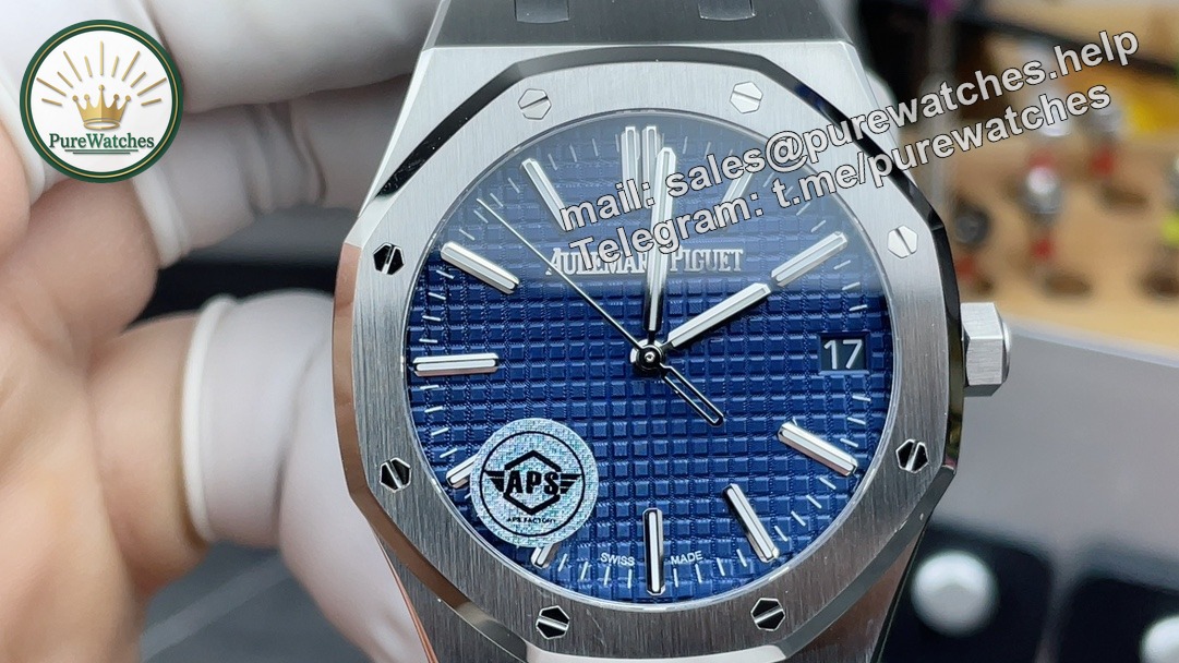 Audemars Piguet 15510 Blue – Royal Oak 41 mm Stainless Steel Watch - Image 3