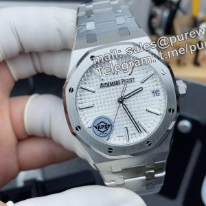 Audemars Piguet 15510 White — Royal Oak 41mm Stainless Steel with White Dial
