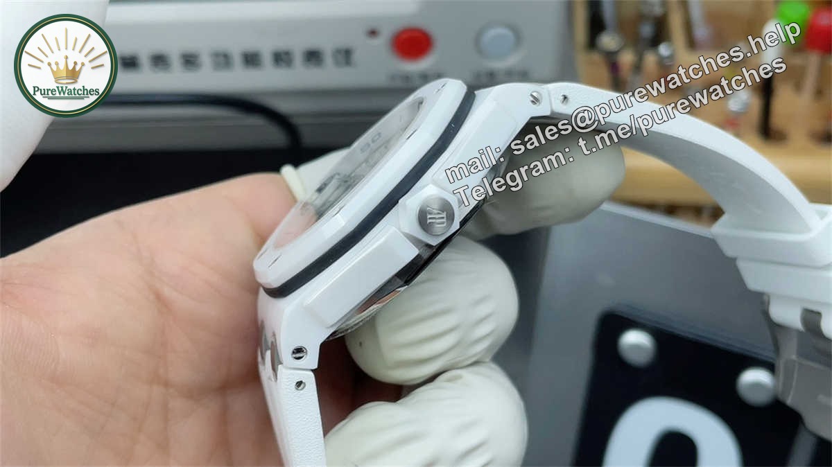 Audemars Piguet 15707 Ceramic Replica – APS White Ceramic Royal Oak Offshore 42mm - Image 7