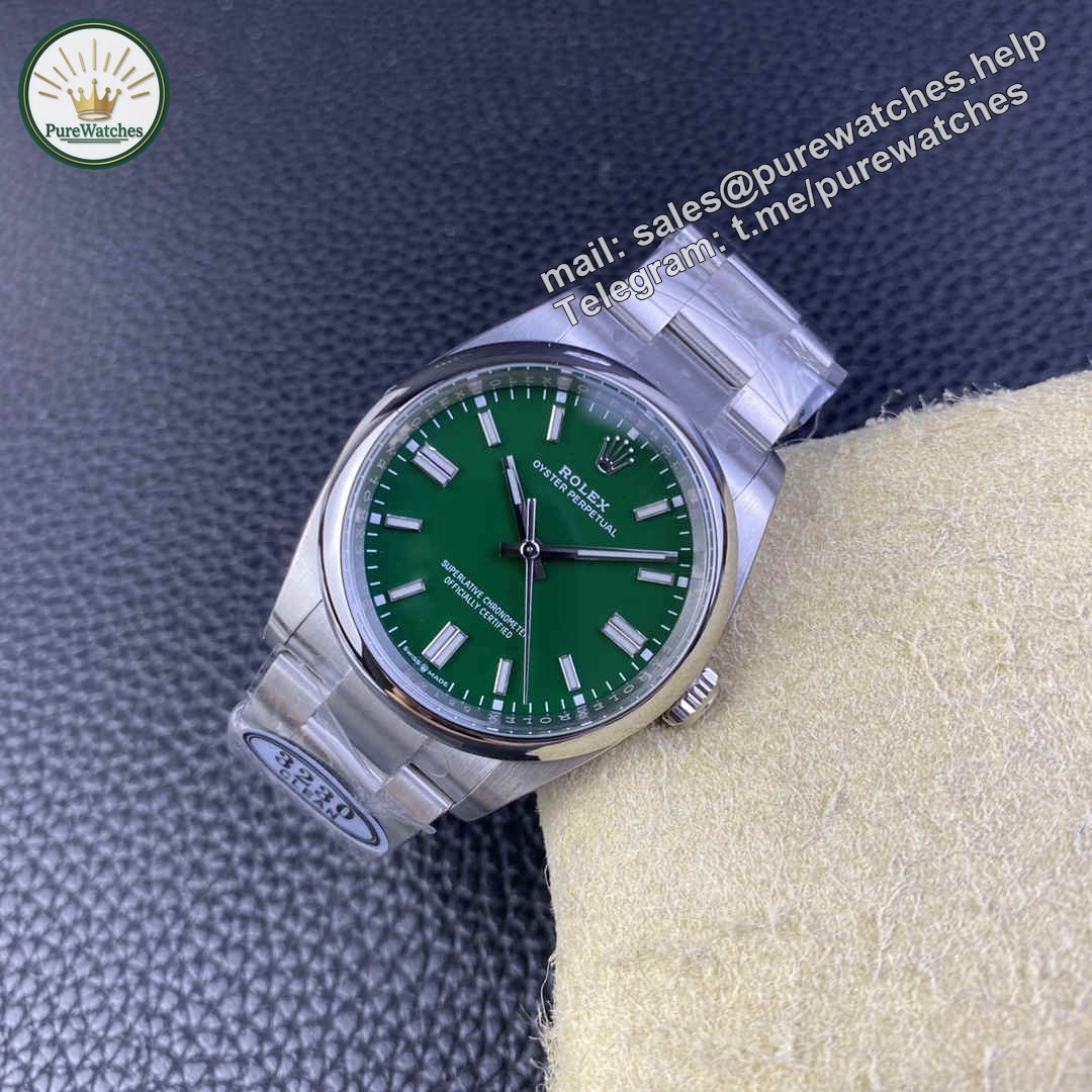 Clean Factory 126000-0014 Oyster Perpetual 36 Green Dial Replica - Image 4