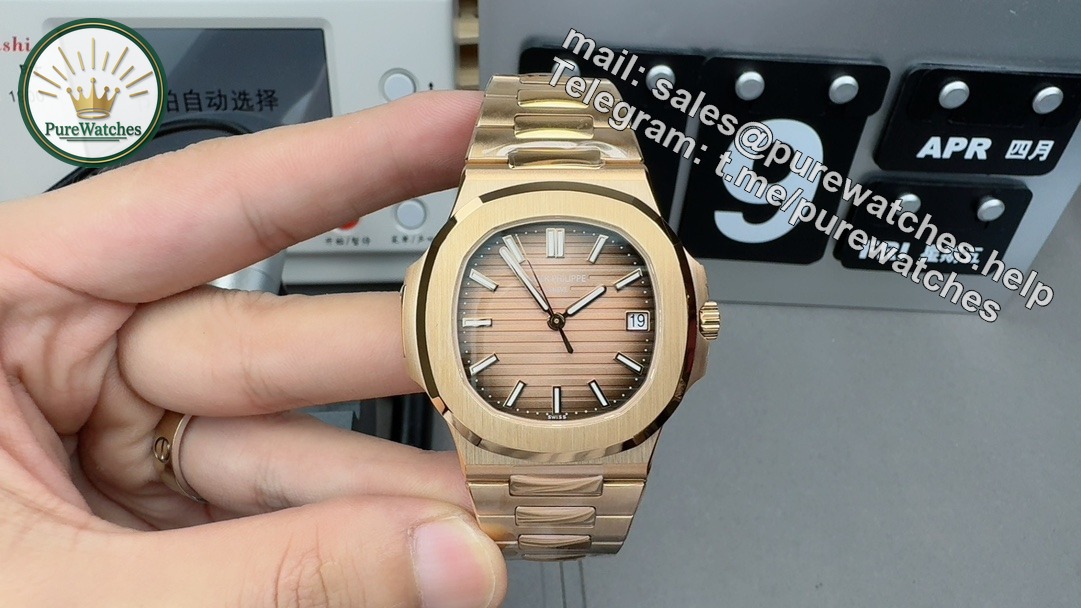 Patek Philippe 5711R Replica – 3K Factory Rose Gold Nautilus with Champagne Gold Dial