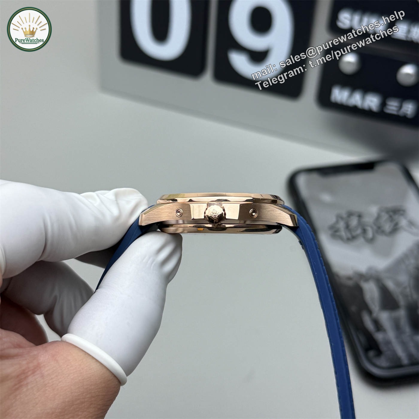 Patek Philippe Aquanaut 5261R Replica – 39.9mm Rose Gold Annual Calendar - Image 7
