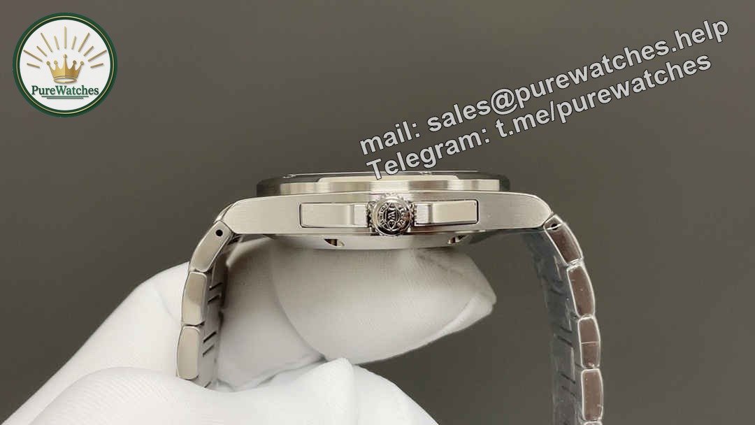 V7 IWC Ingenieur Clone – Premium 40mm Aqua Dial Replica with Full Steel Construction - Image 5