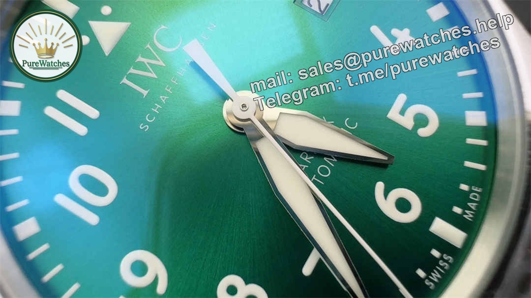 V7 IWC Mark XX Green Dial – Premium Replica Pilot Watch with High-Grade Craftsmanship - Image 4
