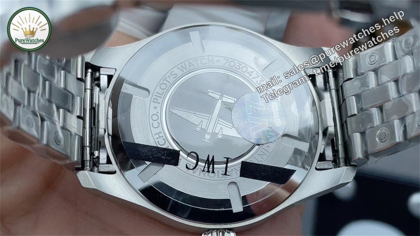 V7 Mark 20 IWC Pilot IW328208 White Dial Bracelet Edition – The Ultimate ‘NWBIG’ Super Clone - Image 5