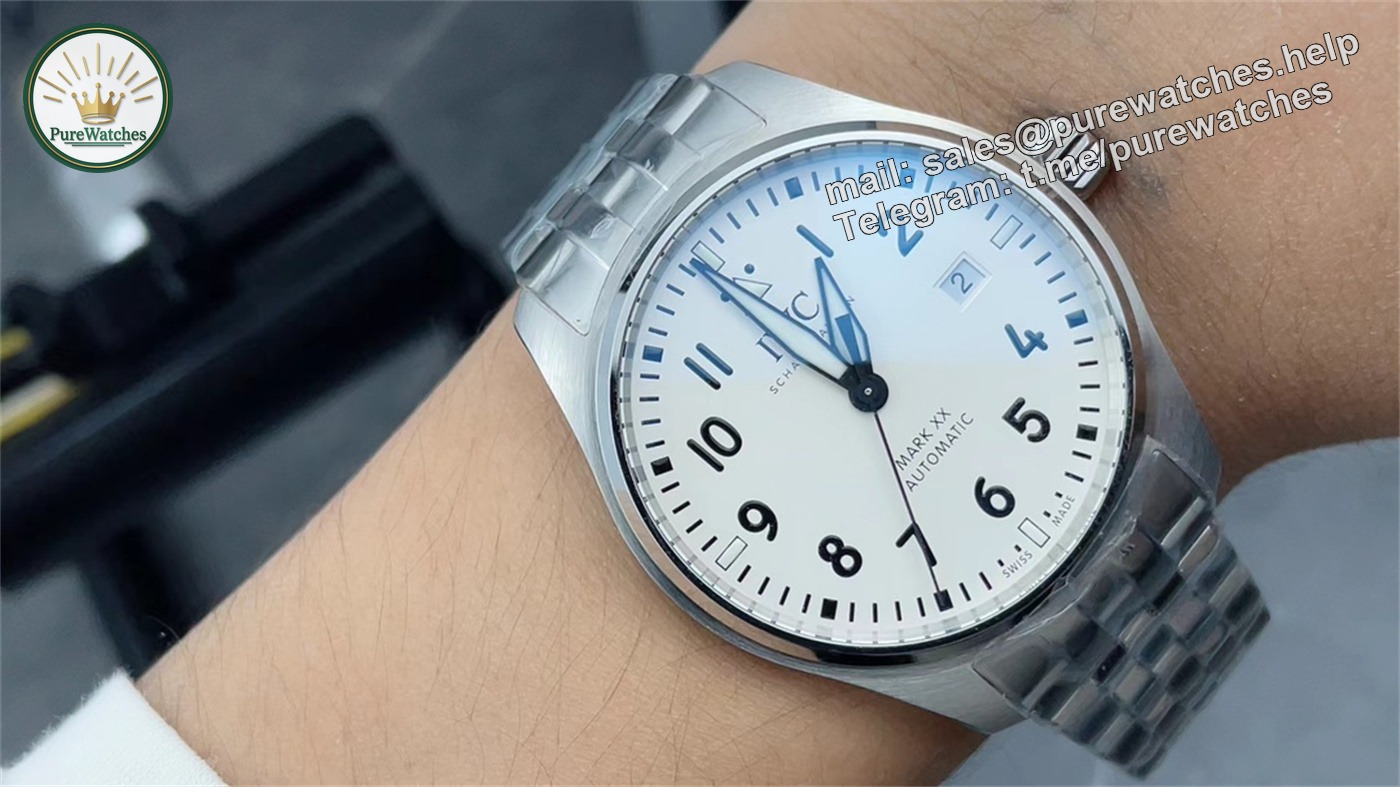 V7 Mark 20 IWC Pilot IW328208 White Dial Bracelet Edition – The Ultimate ‘NWBIG’ Super Clone - Image 7
