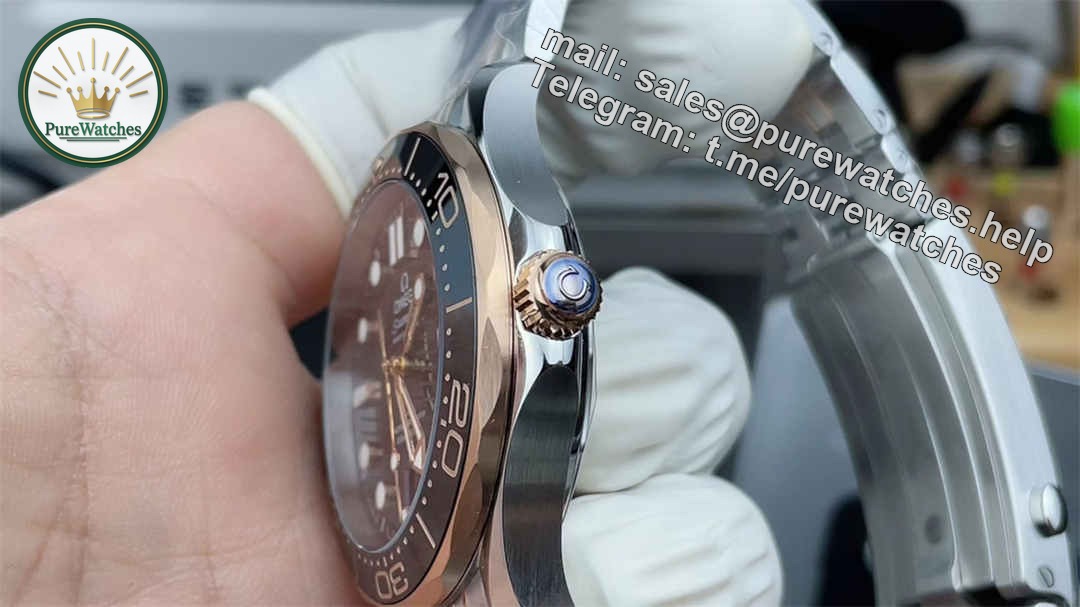 VS Factory Omega Seamaster Diver 300M Replica – Premium 42mm Steel & Rose Gold Diver Watch - Image 5