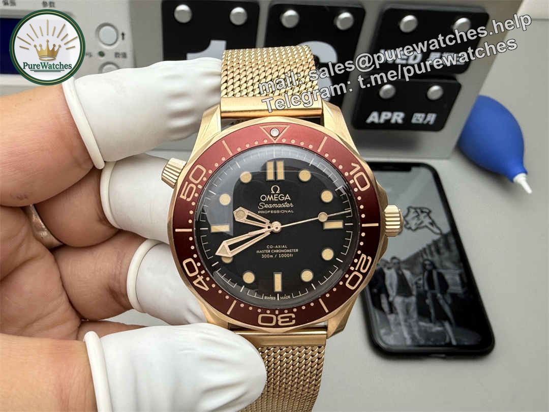 VS Factory Omega Seamaster 007 Burgundy – Premium VSF Diver Watch Replica 42mm