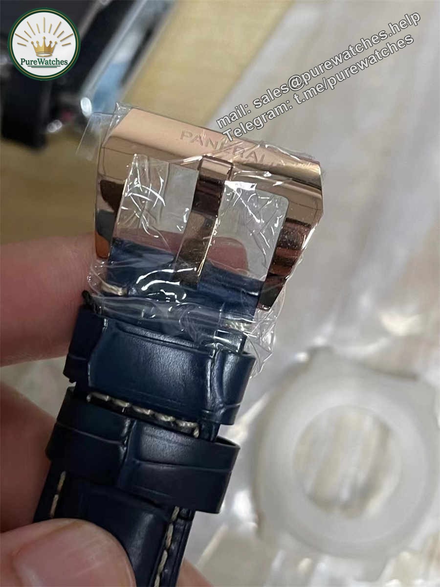 VSF PAM1114 – 44mm Luminor Marina Rose Gold Blue Dial Replica - Image 7