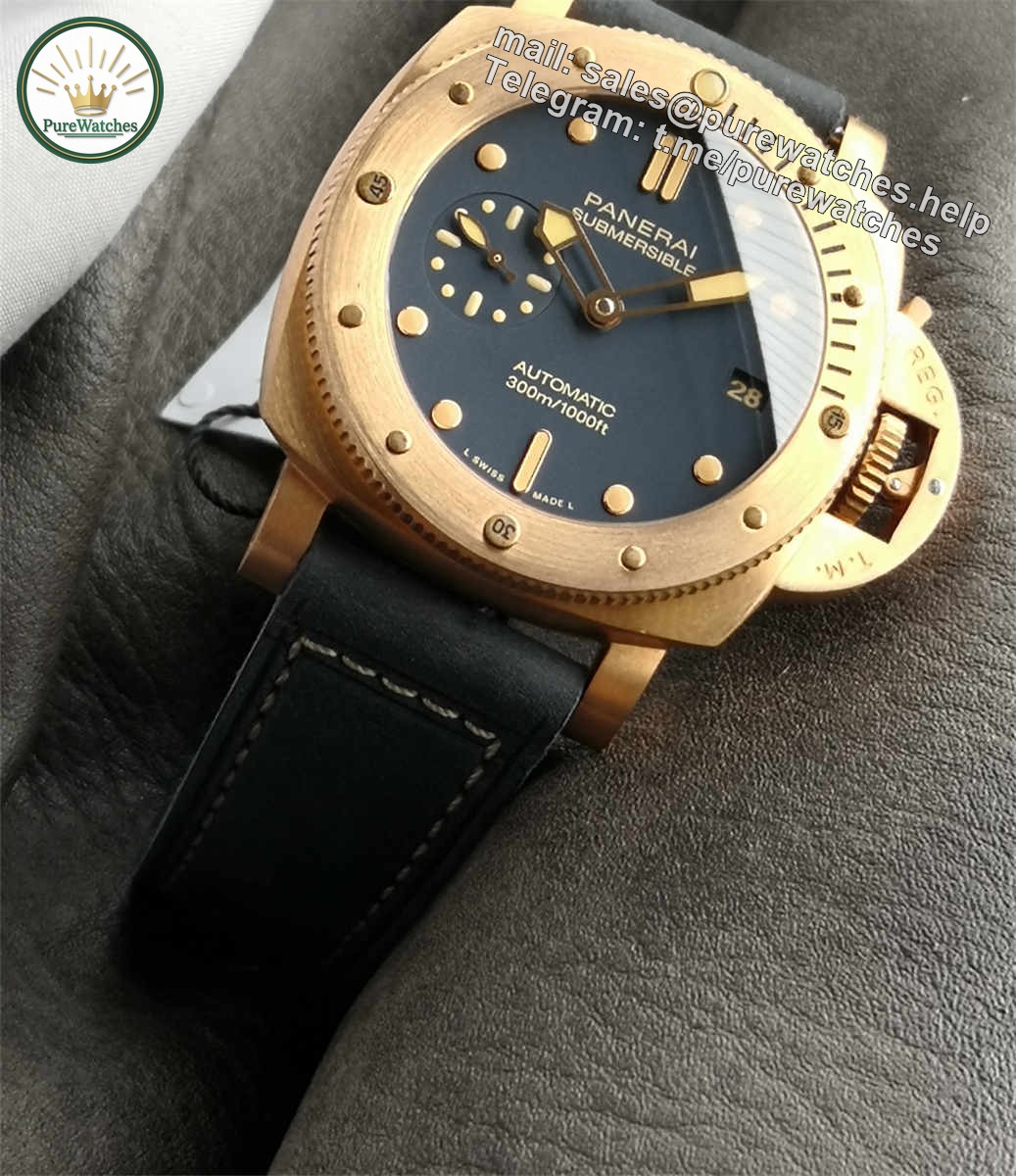 VSF Panerai PAM01074 – Bronze Submersible 42mm Blue Dial Replica Watch