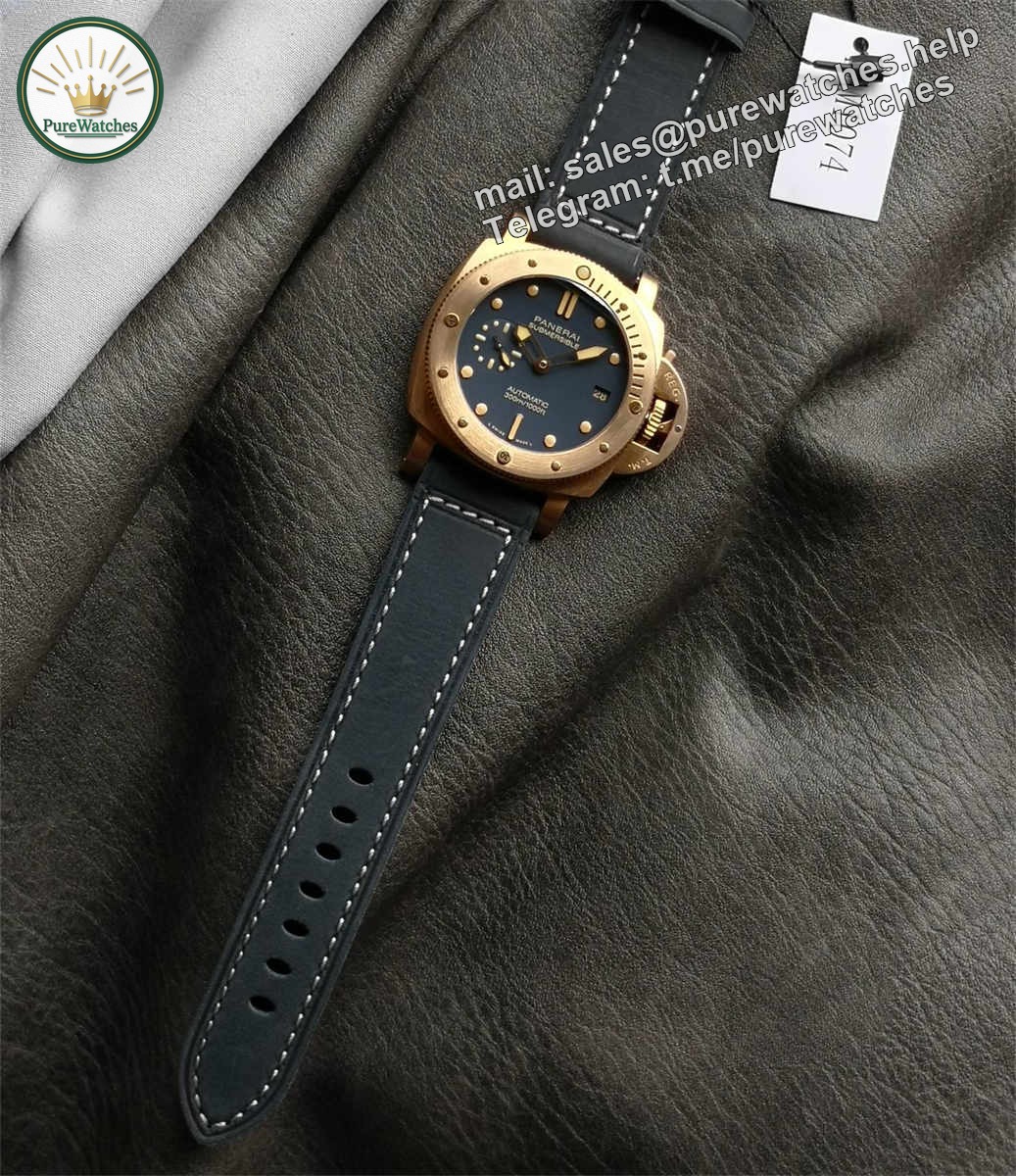 VSF Panerai PAM01074 – Bronze Submersible 42mm Blue Dial Replica Watch - Image 4