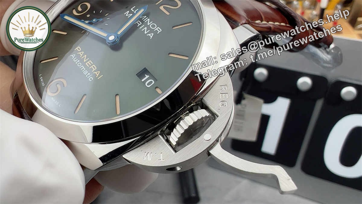 VSF Panerai PAM1116 – 44mm Luminor Marina Dark Green Dial Replica - Image 5