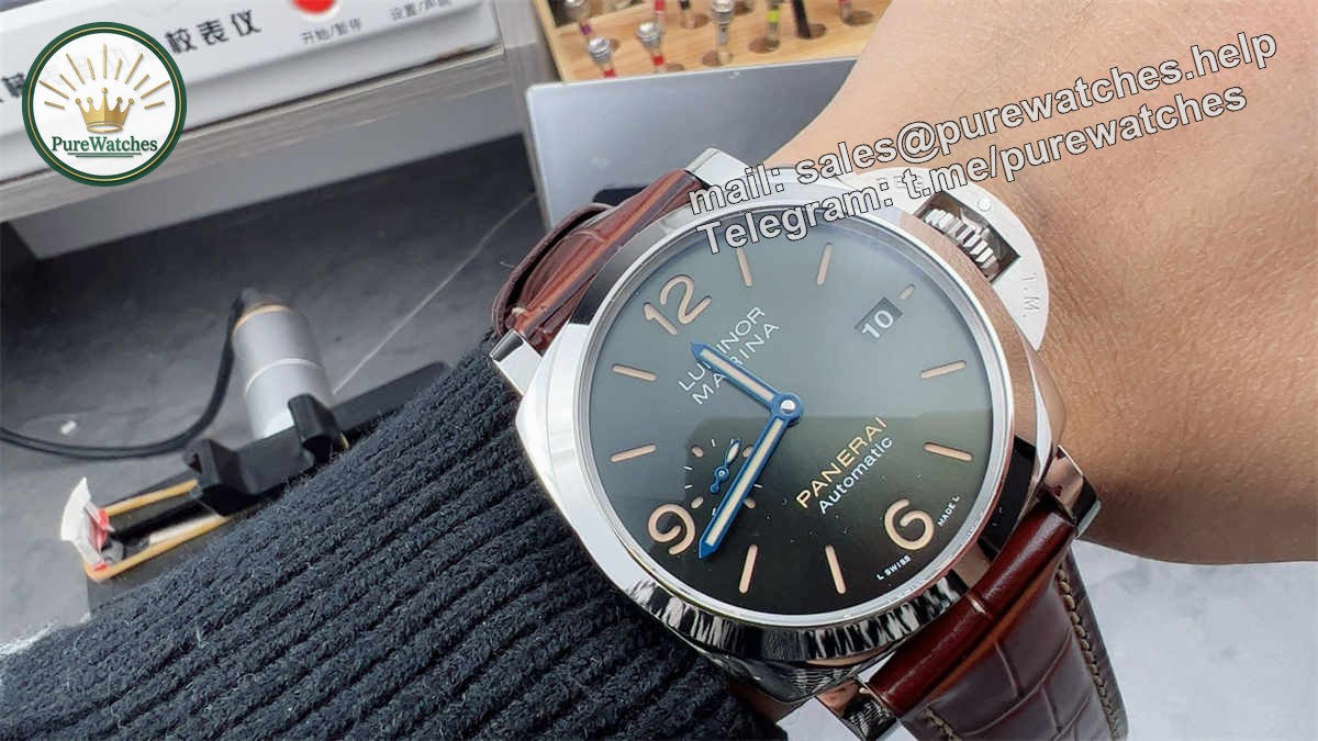 VSF Panerai PAM1116 – 44mm Luminor Marina Dark Green Dial Replica - Image 9