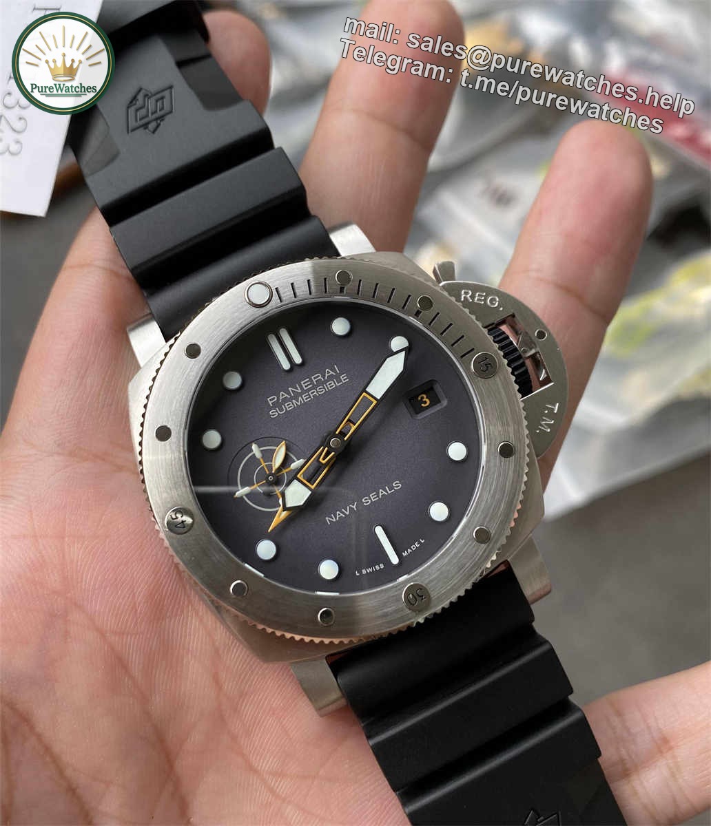 VSF Panerai PAM1323 – 44mm Submersible Replica with P.9000 Automatic Movement - Image 7