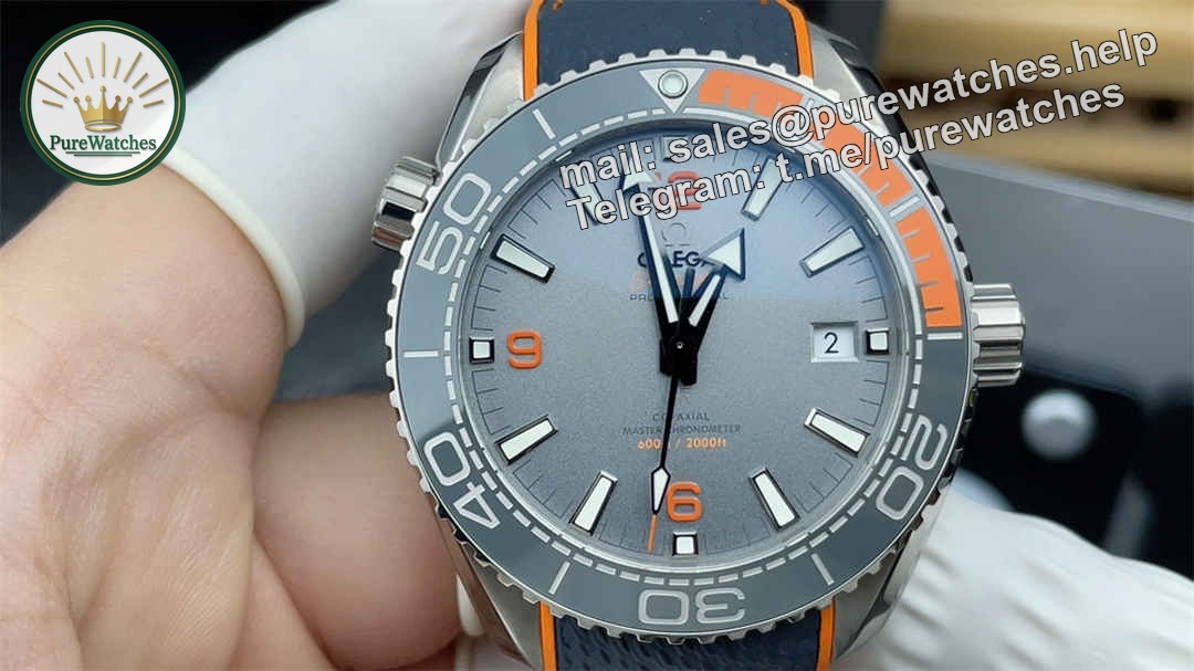 VSF Seamaster 600M Grey Orange Replica – 43.5mm Titanium Diver Watch - Image 3