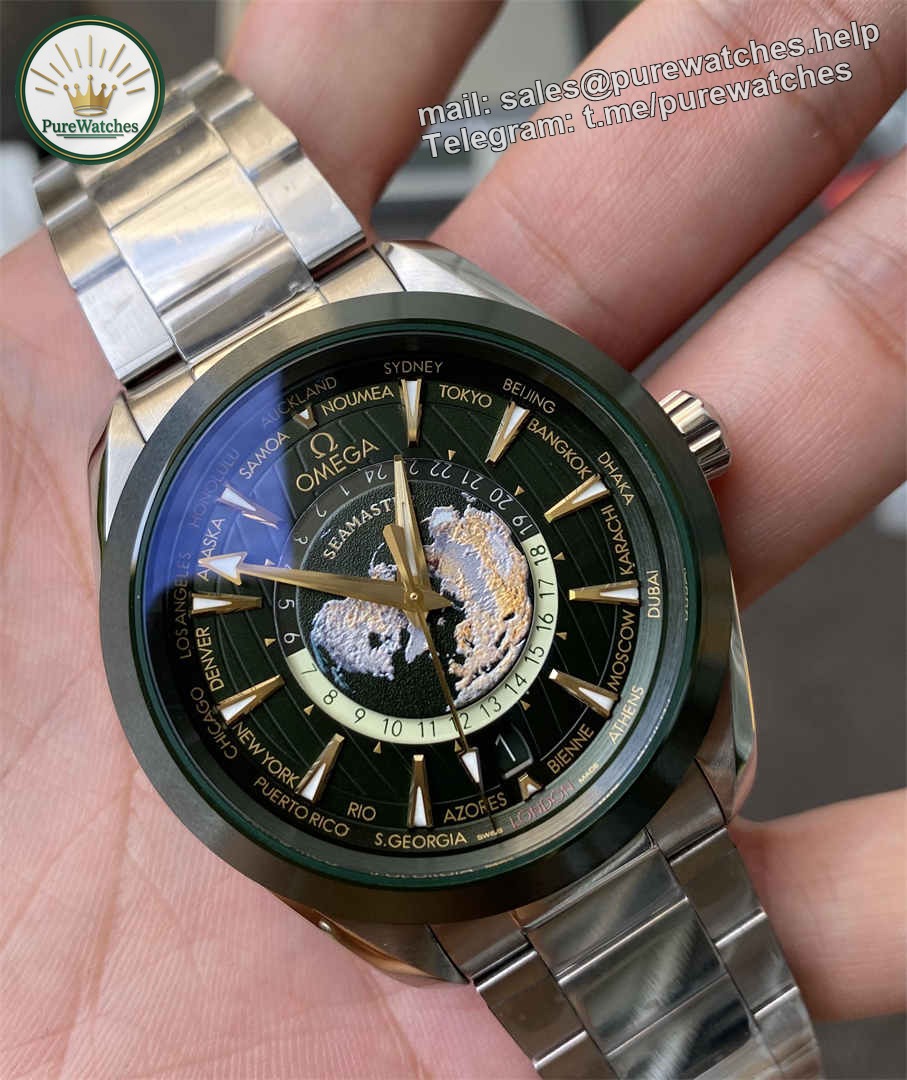 VSF Worldtimer Green Replica – Stainless Steel Aqua Terra Green Dial Watch - Image 2
