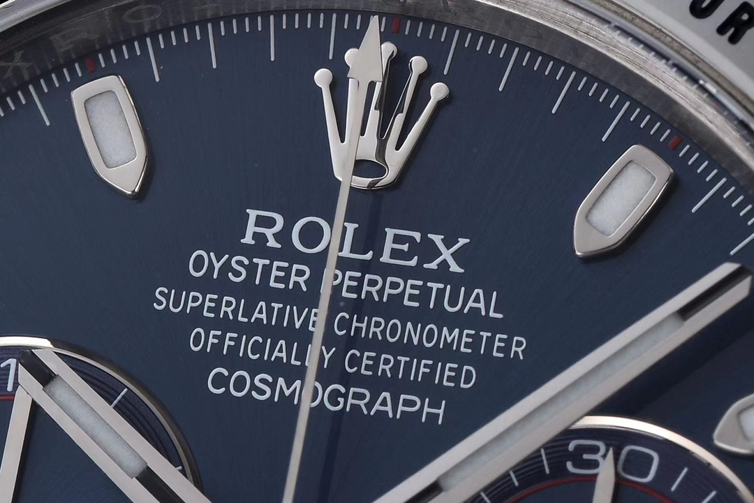 Clean Factory Daytona 116509 Replica - White Gold Blue Dial Blue Cat - Image 5