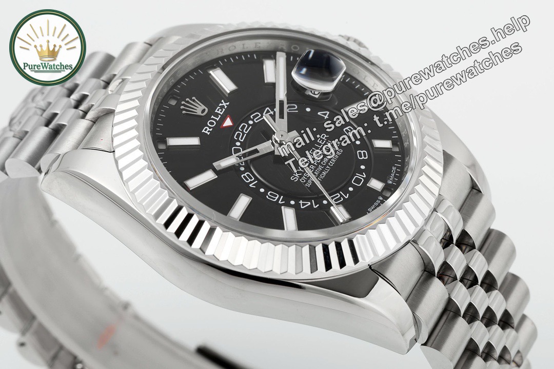 ZF Sky Dweller 336934 Replica – Black Dial Stainless Steel Sky-Dweller - Image 4